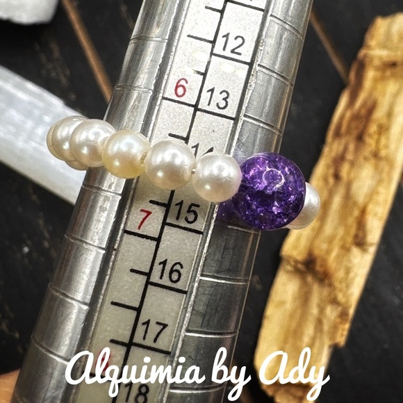 Alquimia by Ady Pearl and Purple Beaded Ring - Picture 2 of 2